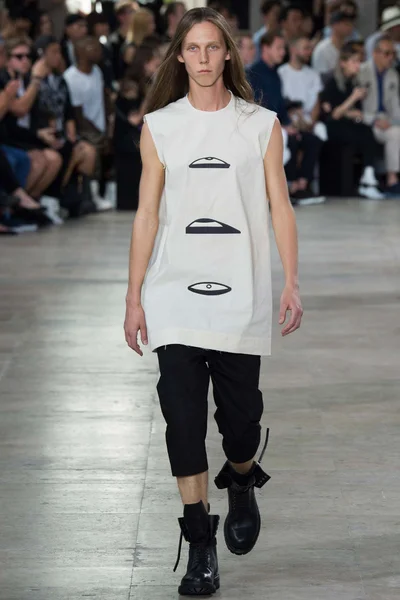Look 21